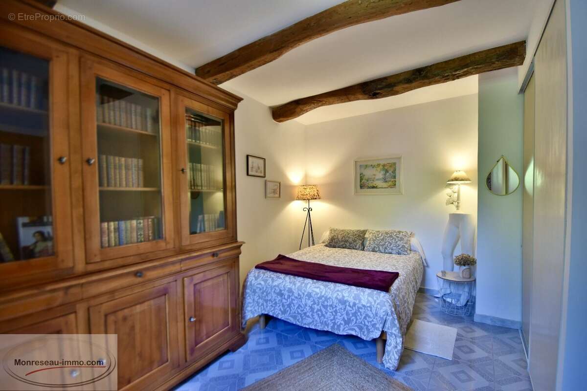 Appartement à LE ROURET