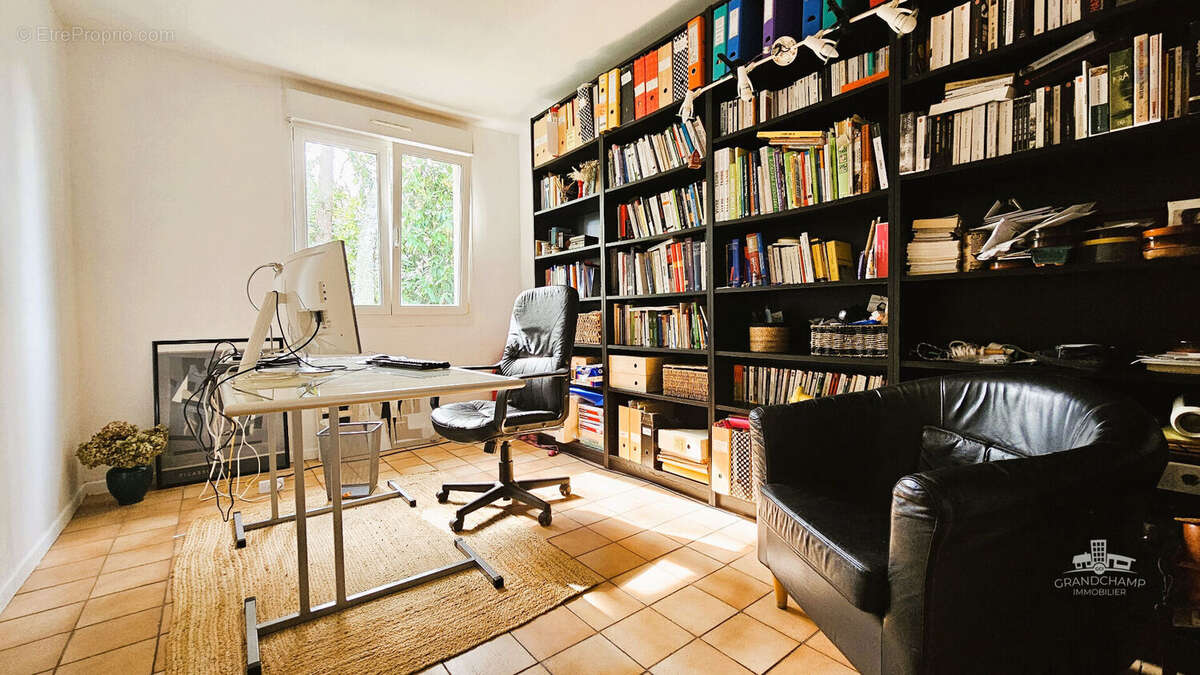 Maison à LA CHAPELLE-SUR-ERDRE