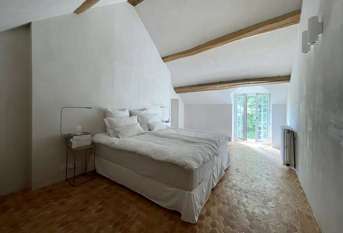 Maison à FONTAINEBLEAU