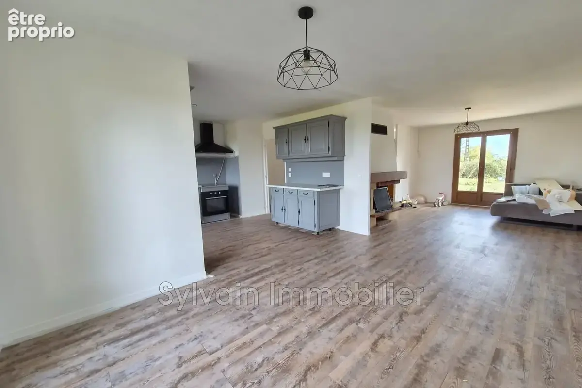 Maison 5 pièces 84 m² à vendre à Savignies (60650) - photo 4