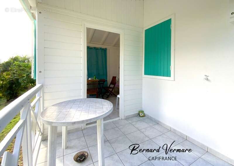 Maison et 3 bungalows - 9 pièces - Piscine - Terrain 2 000m² - photo 31