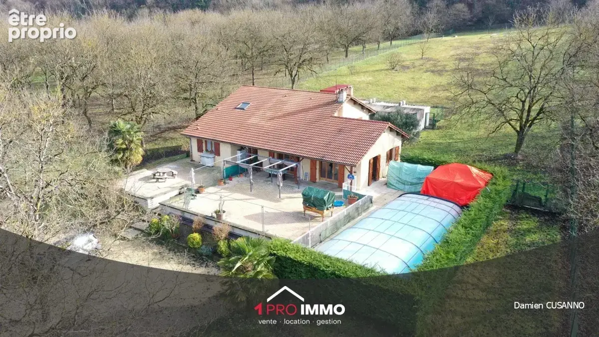 n°11 - Maison à SAINT-QUENTIN-SUR-ISERE