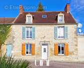 Maison à MERY-CORBON