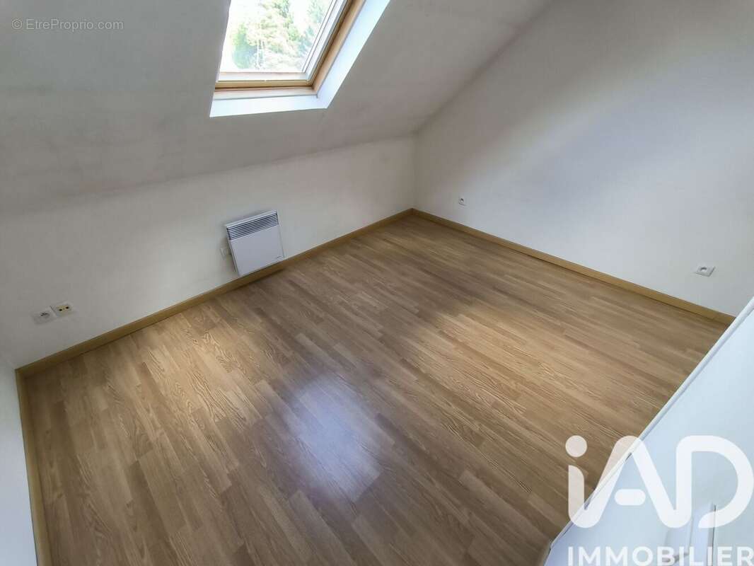 Photo 9 - Maison à CREPY-EN-VALOIS