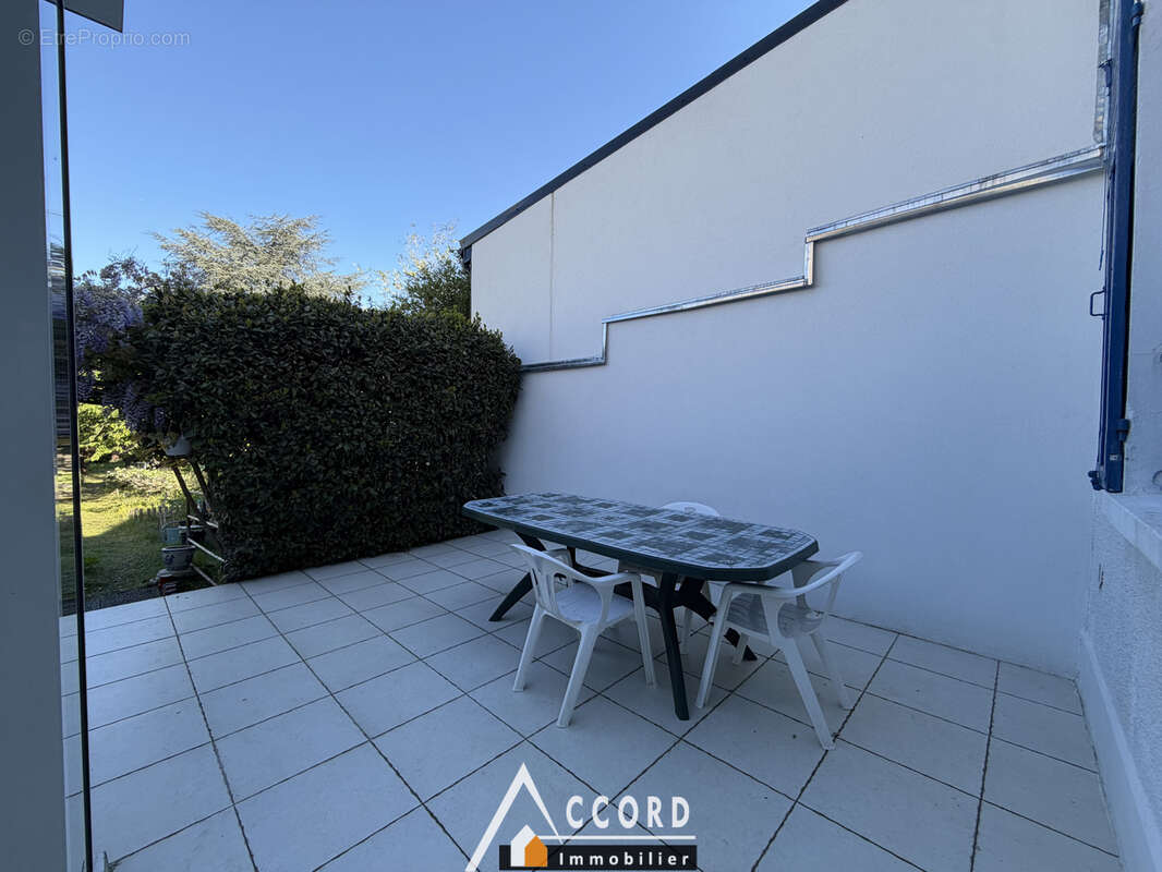 Maison à SARTROUVILLE