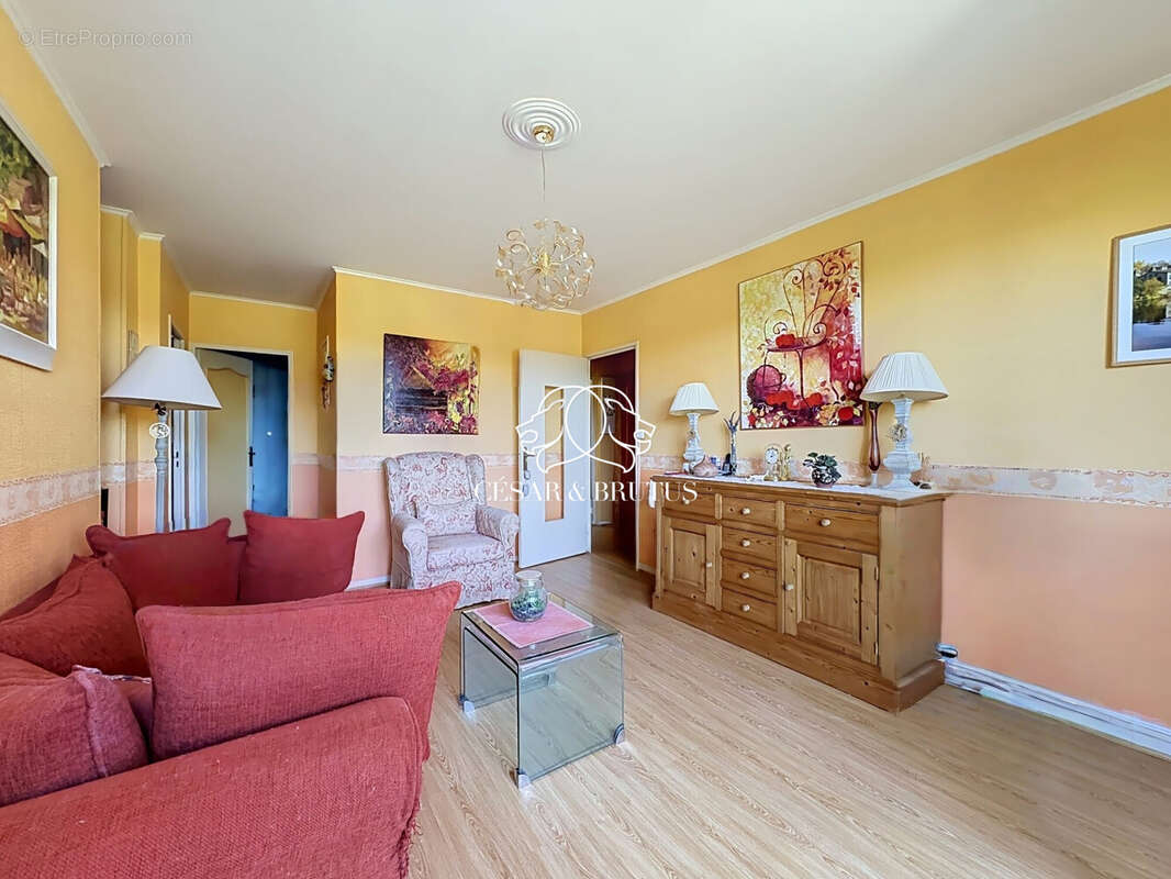 Appartement 55 m² à Caluire-Et-Cuire  - photo 4