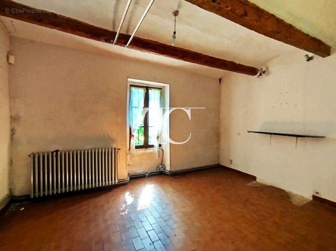 Propriété de caractère  Ancienne filature à réinventer dans un cadre d'exception - A RENOVER ENTIEREMENT - - photo 11