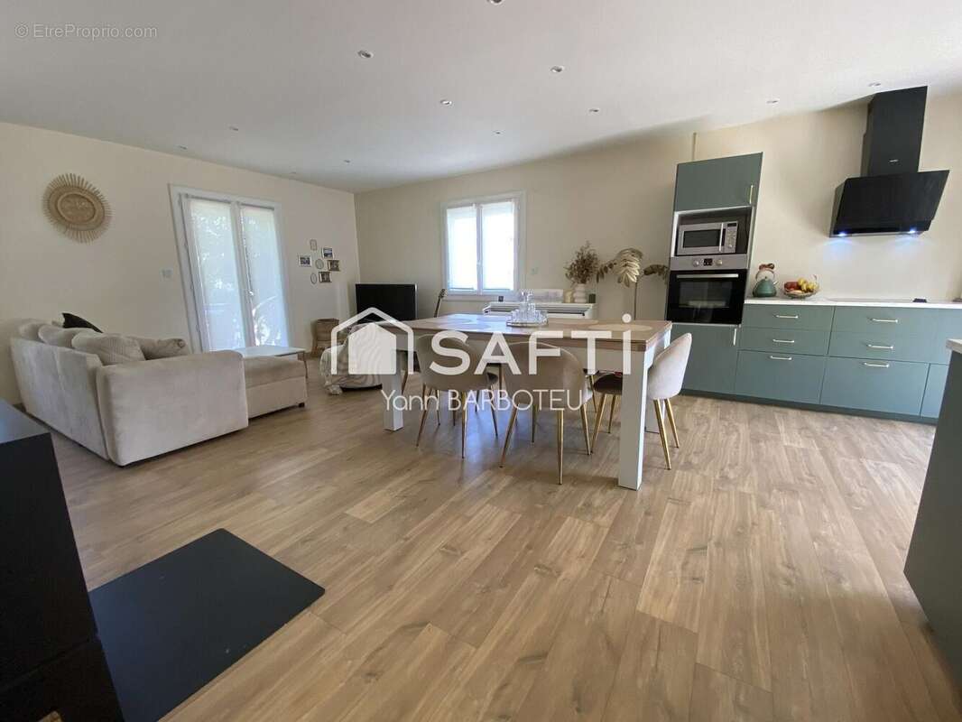 Maison 80 m² à Corneilla-Del-Vercol  - photo 2