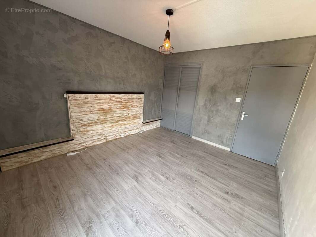 Appartement 54 m² à Bagnols-Sur-Ceze  - photo 5