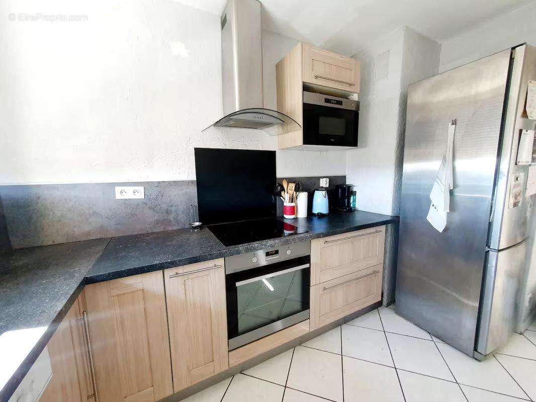 Appartement à MARIGNANE