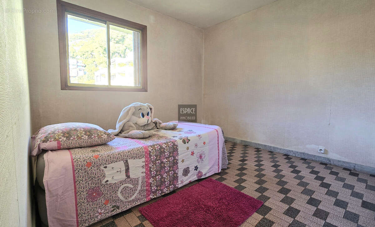 Appartement à ROQUEBRUNE-CAP-MARTIN