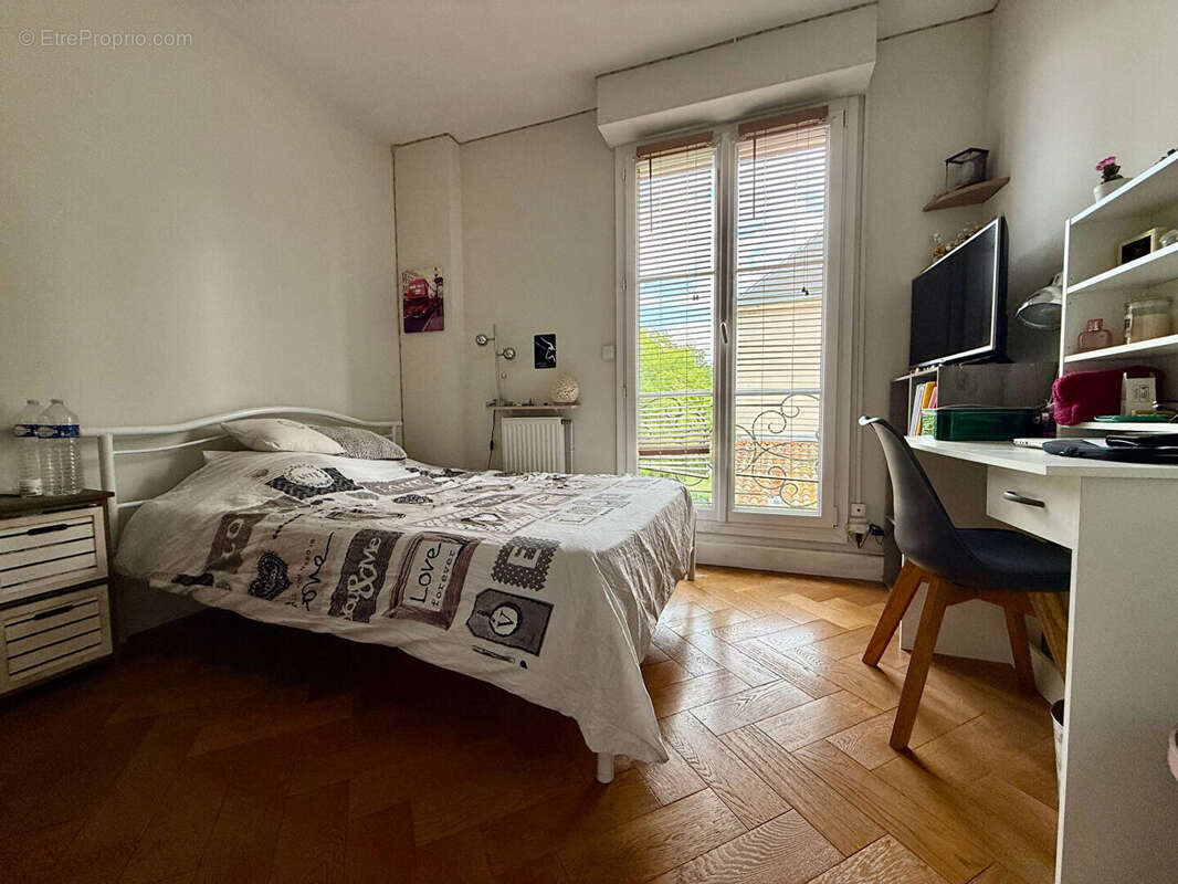 Appartement à SURGERES