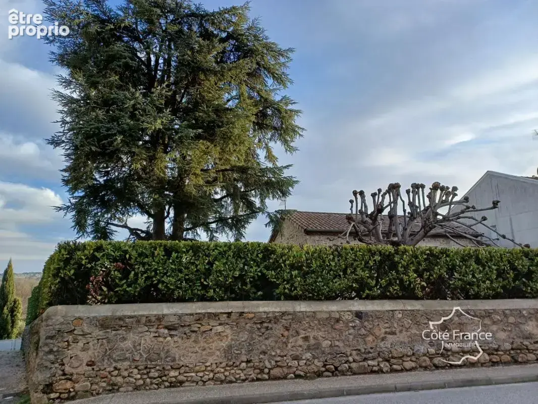 Maison de village rénovée avec dépendances et terrain attena - photo 12