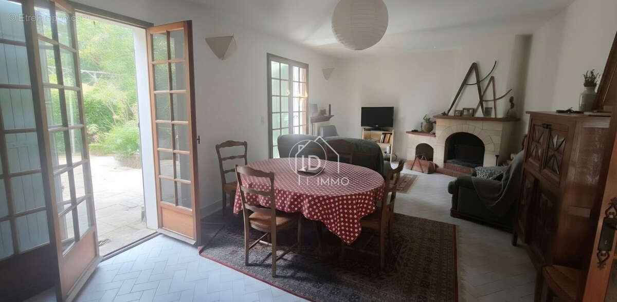Maison à MUSSIDAN