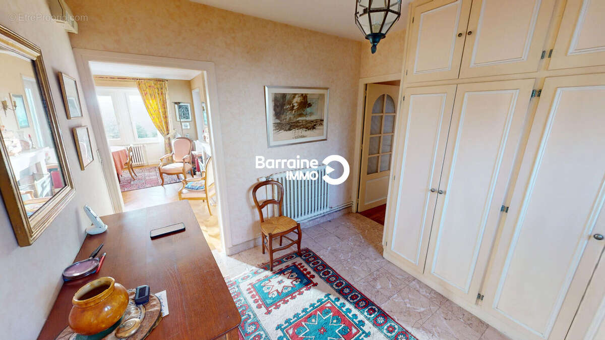 Maison à SAINT-MARTIN-DES-CHAMPS