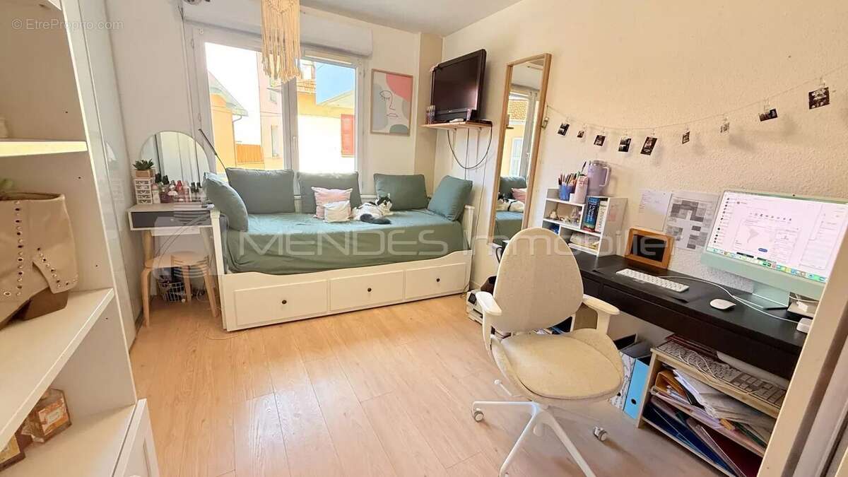 Appartement à ROQUEBRUNE-CAP-MARTIN
