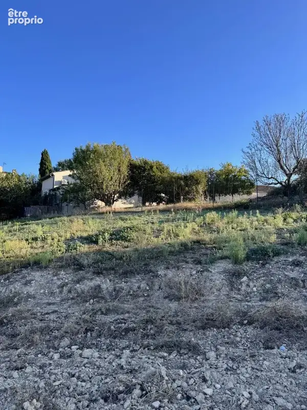 Terrain 900 m² à vendre à Aix-En-Provence (13540) - photo 2
