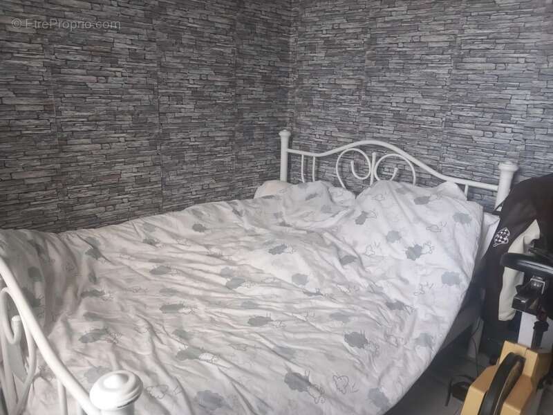 Appartement à THIERS