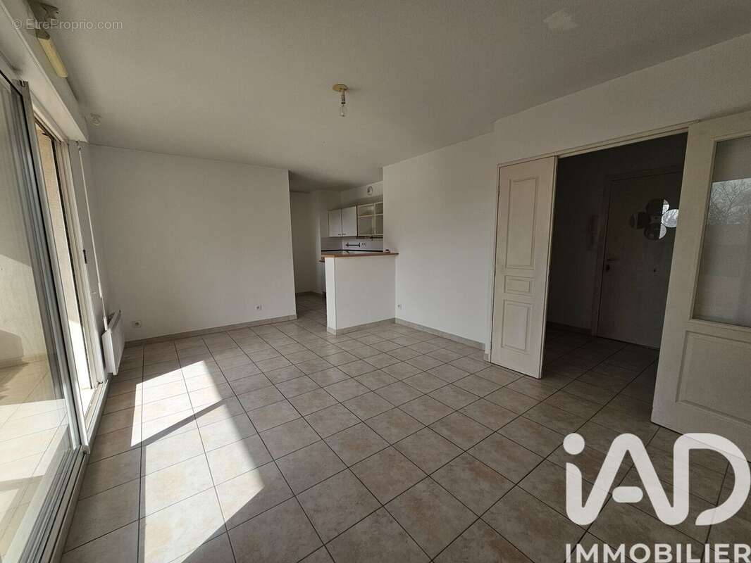 Photo 9 - Appartement à LE CRES