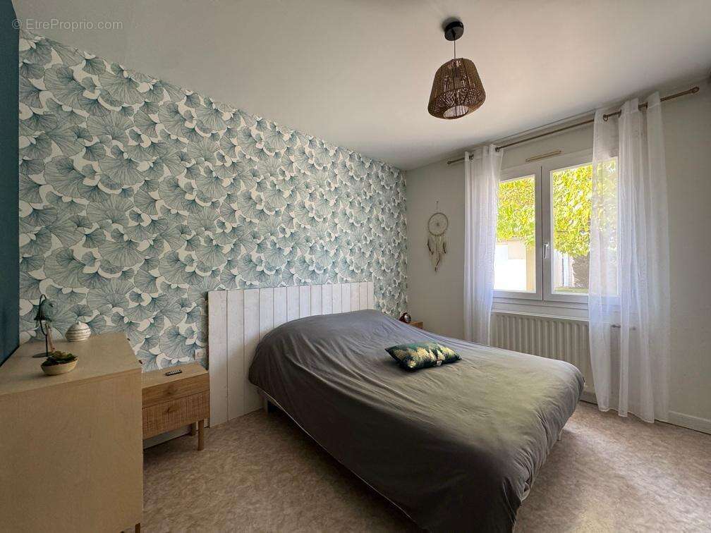   - Maison à SAINT-JACQUES-DE-THOUARS