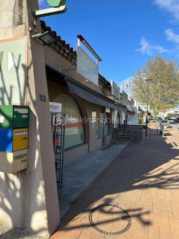 Appartement à ROCHEMAURE