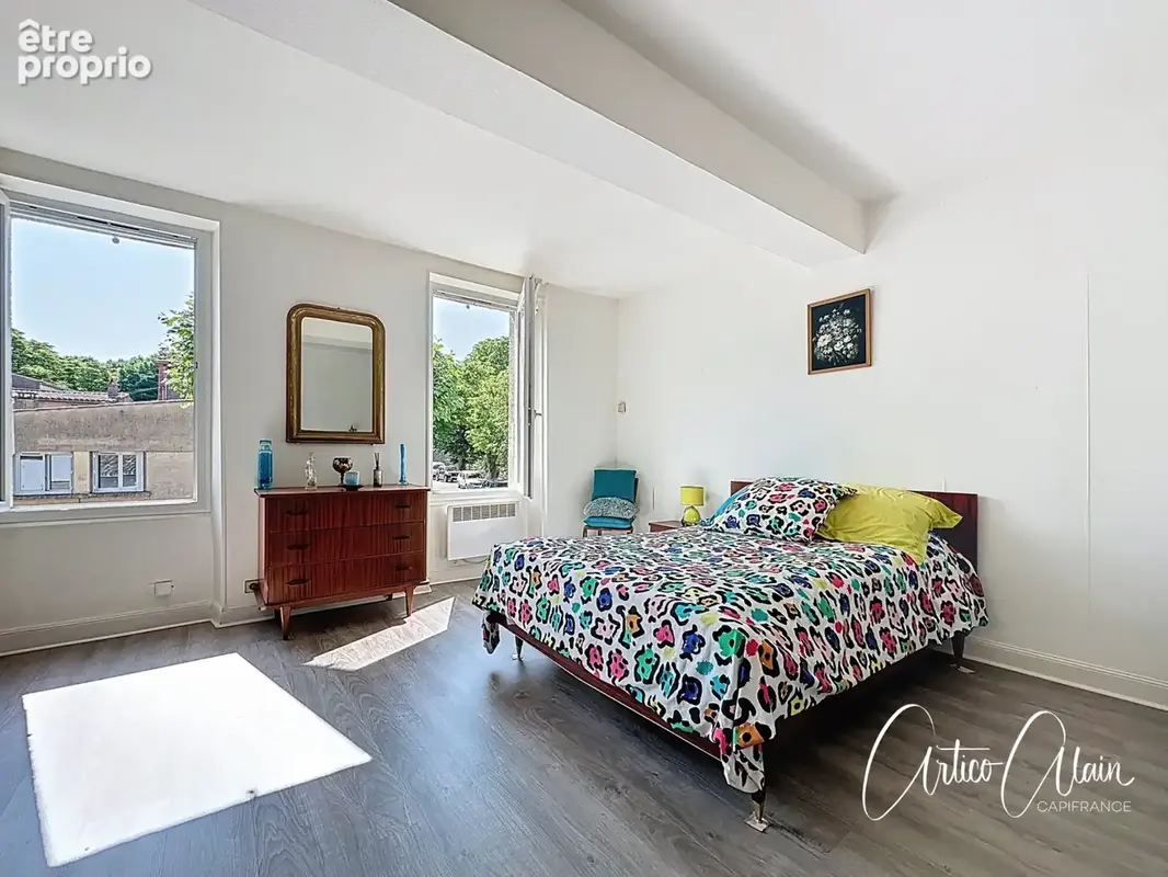 Charmante Maison de Village de 106 m² avec Jardin et Dépendance de 86 m² - photo 5