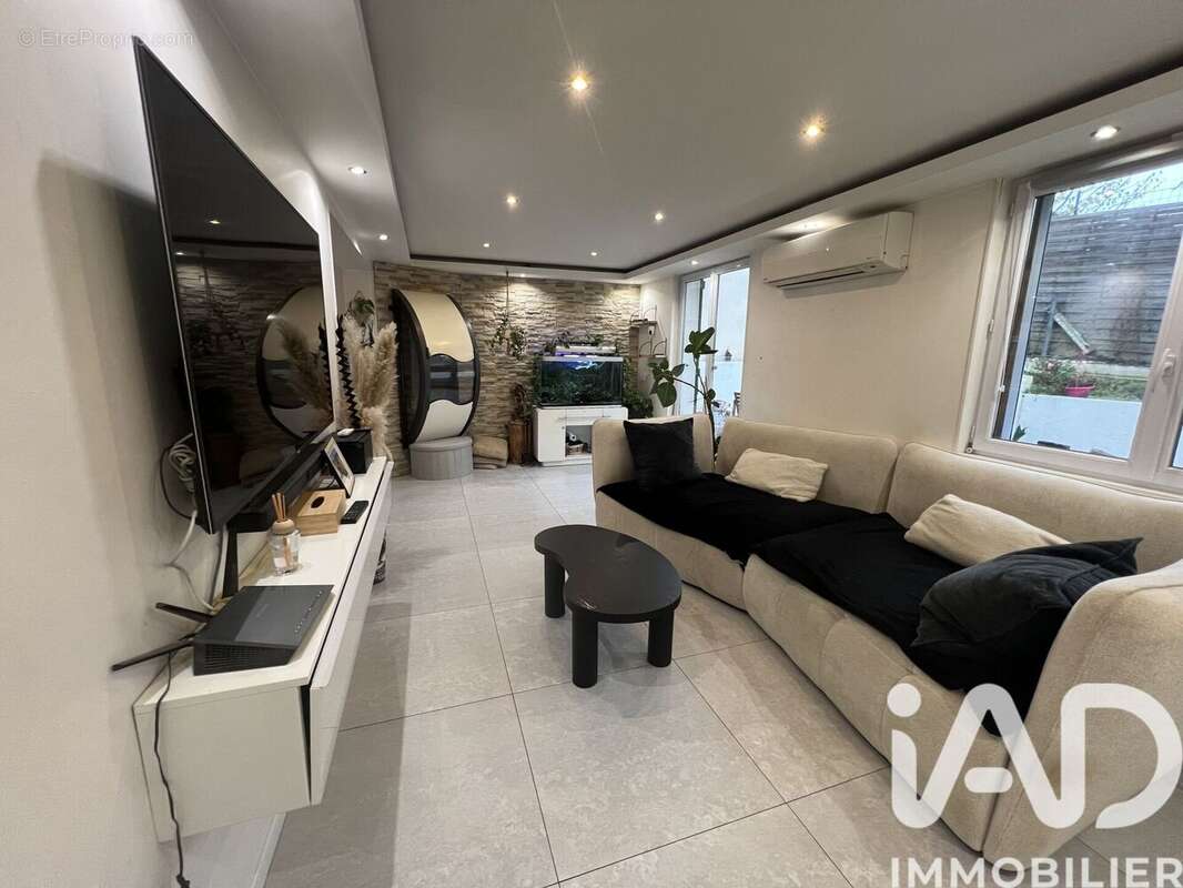 Photo 3 - Maison à NANTEUIL-LES-MEAUX