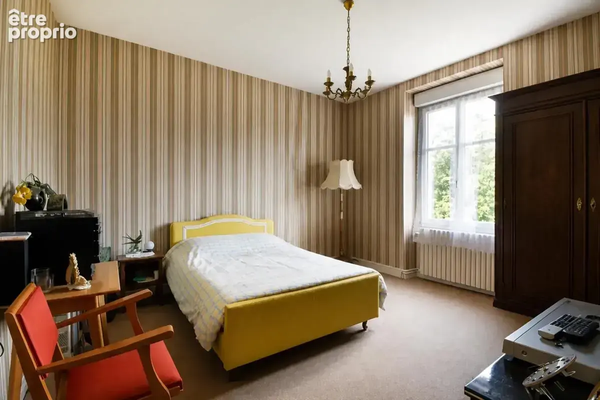 Maison Bourgeoise de 8 pièces de 185 m² à Châteaumeillant - photo 14