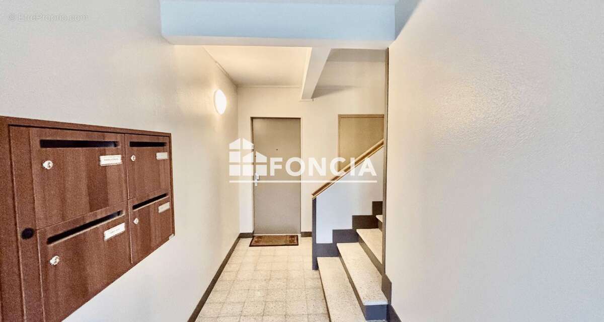 Appartement à VERSAILLES