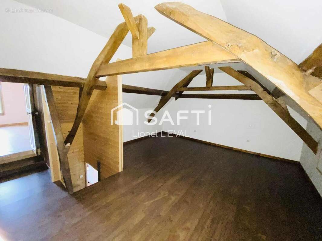 Maison 244 m² à Aubin-Saint-Vaast  - photo 7