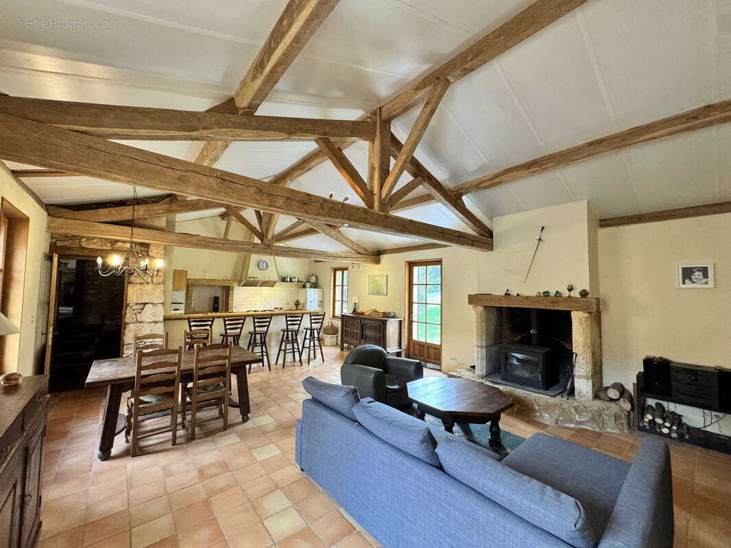 Maison à FUMEL