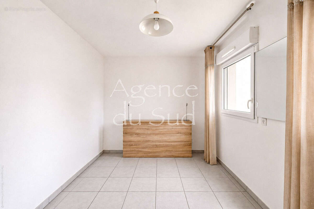 Appartement T4 d'environ 81 m² avec terrasse et double garage La Ciotat - photo 7