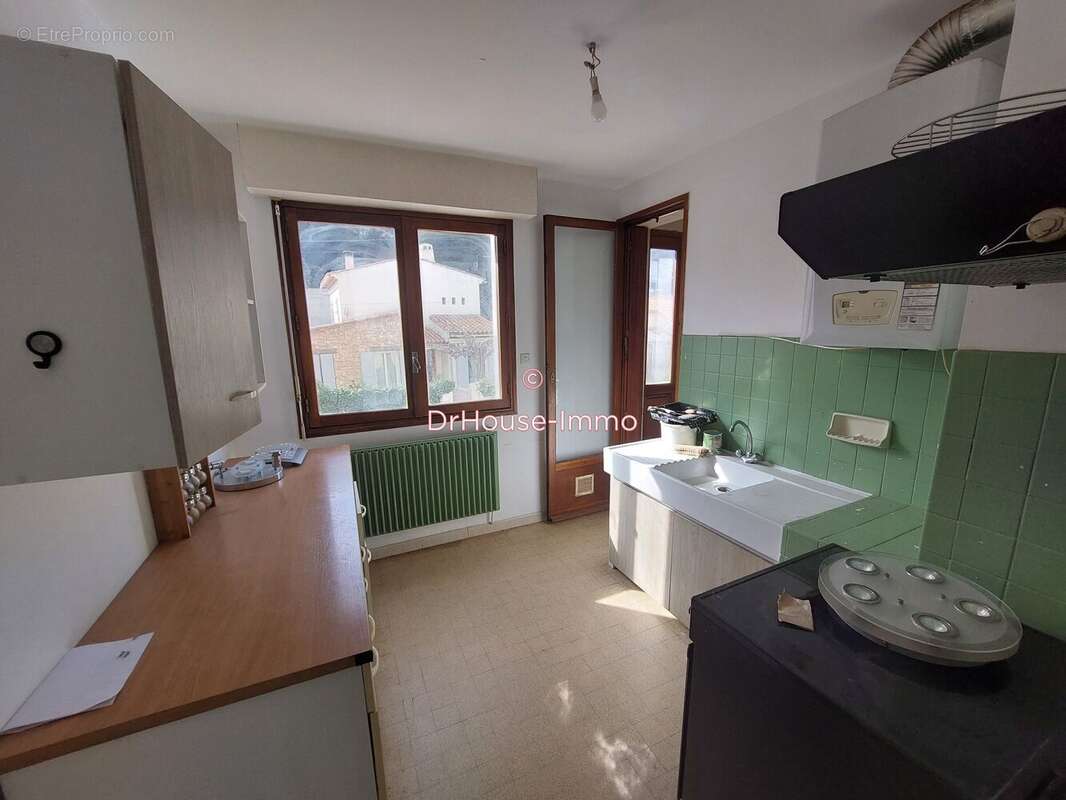 Appartement à CARRY-LE-ROUET