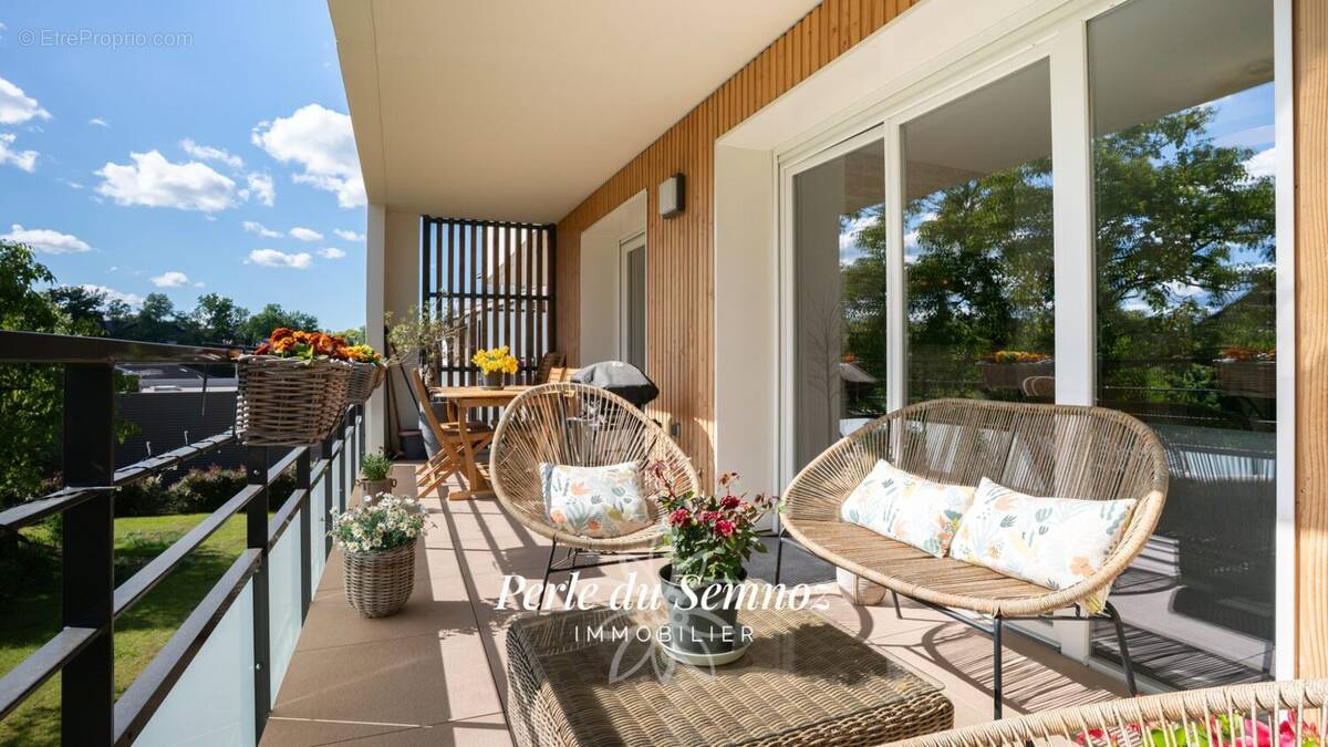 Appartement à SEYNOD