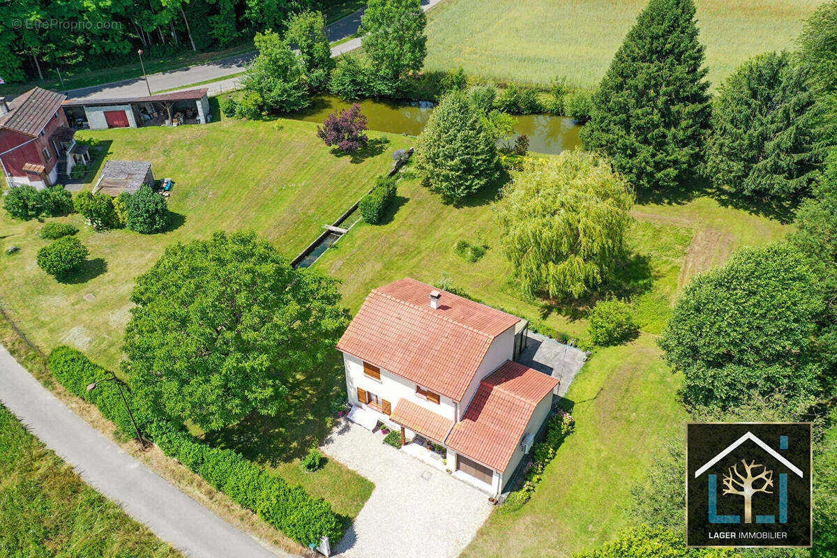 Maison à DAGNEUX