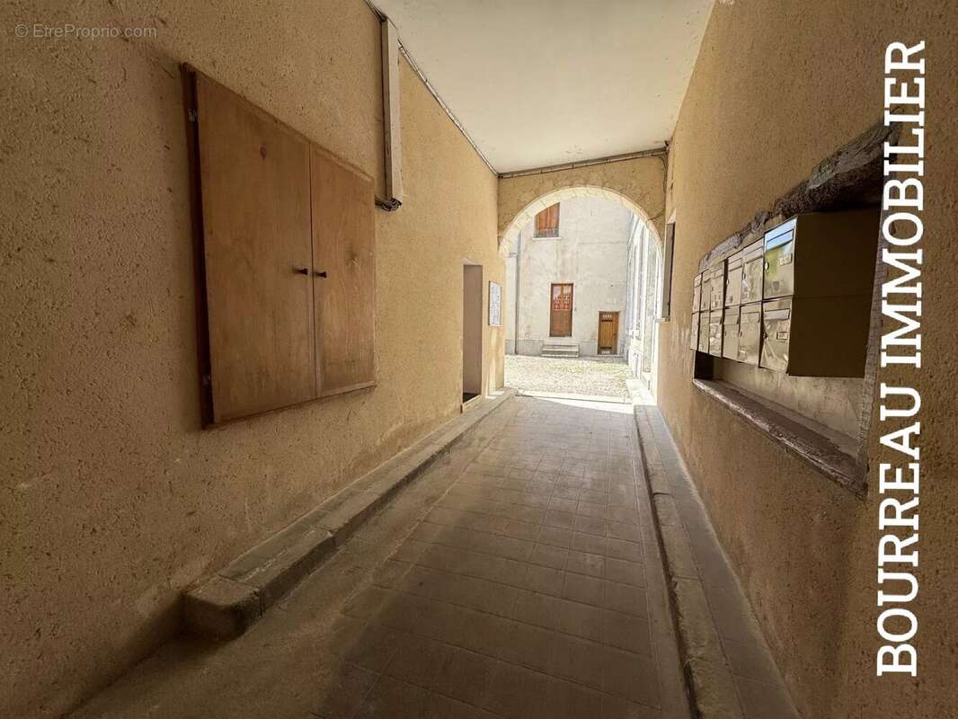Centre ville joigny - photo 10