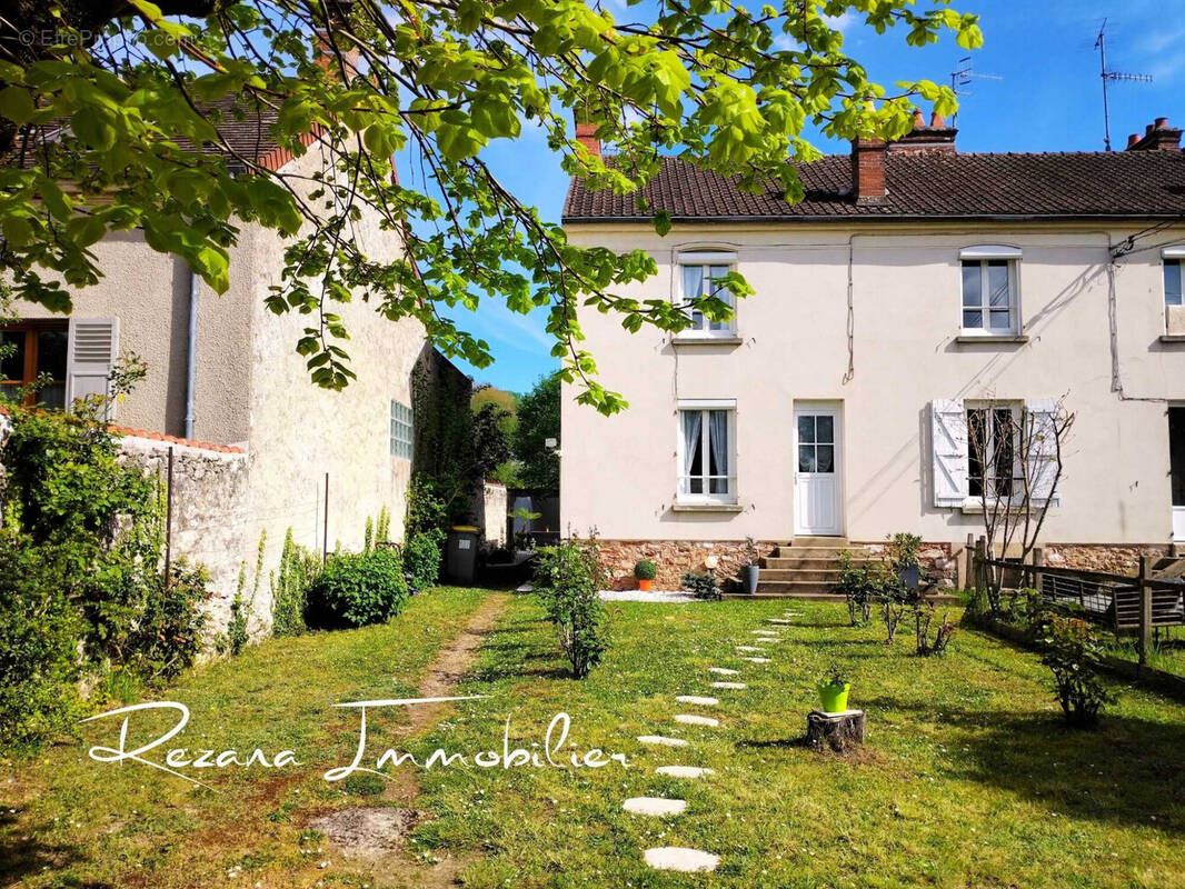 Maison à HERICY