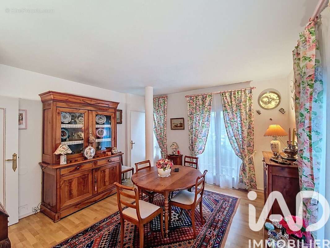 Photo 2 - Appartement à MEUDON