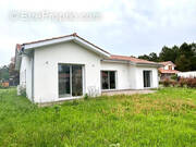 Maison à MOLIETS-ET-MAA