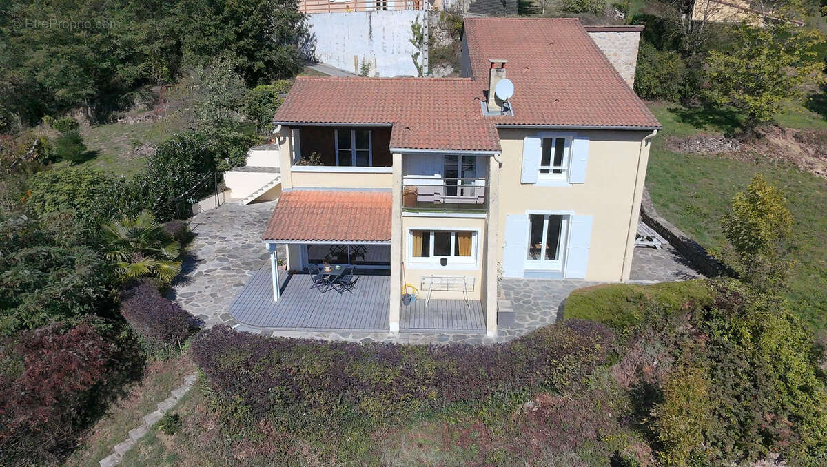 Maison à LE CHEYLARD