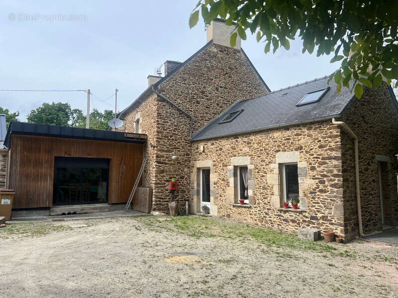 Maison à PLESLIN-TRIGAVOU