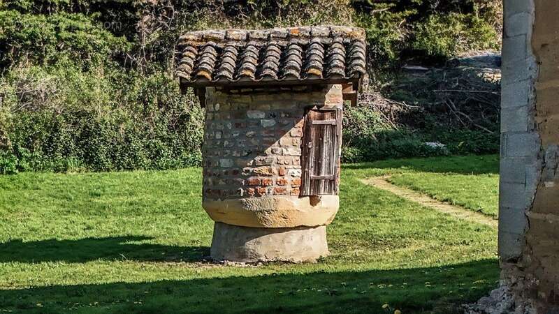 Maison à GENOUILLEUX