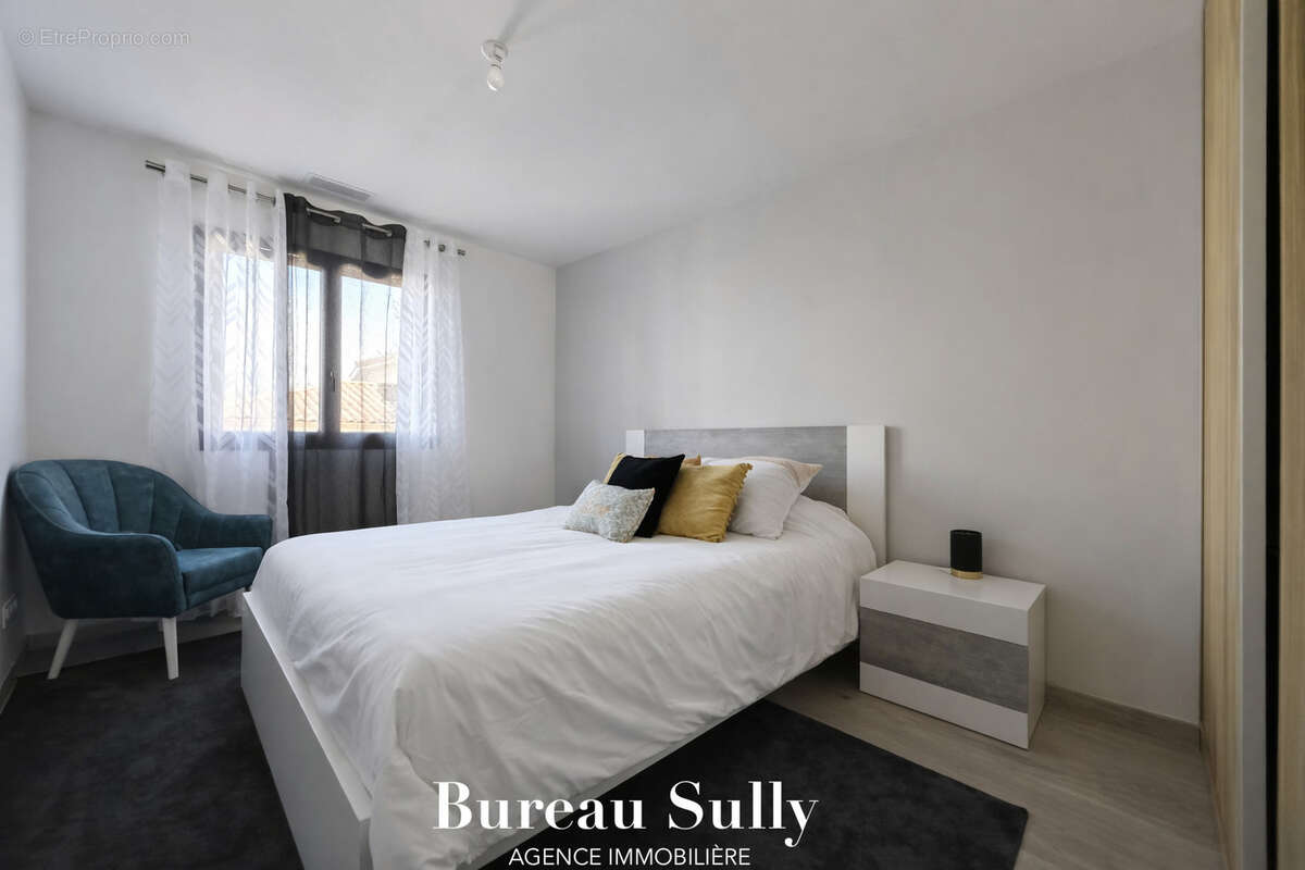 Maison à REVENTIN-VAUGRIS