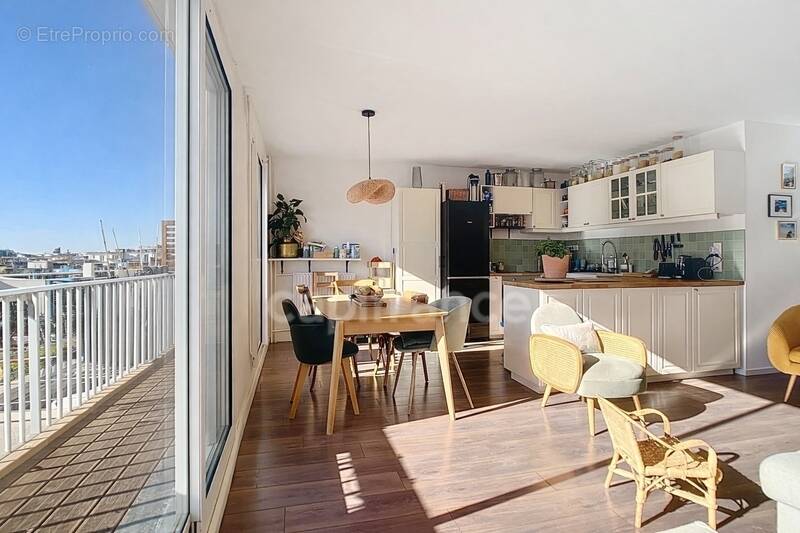 Appartement à ASNIERES-SUR-SEINE