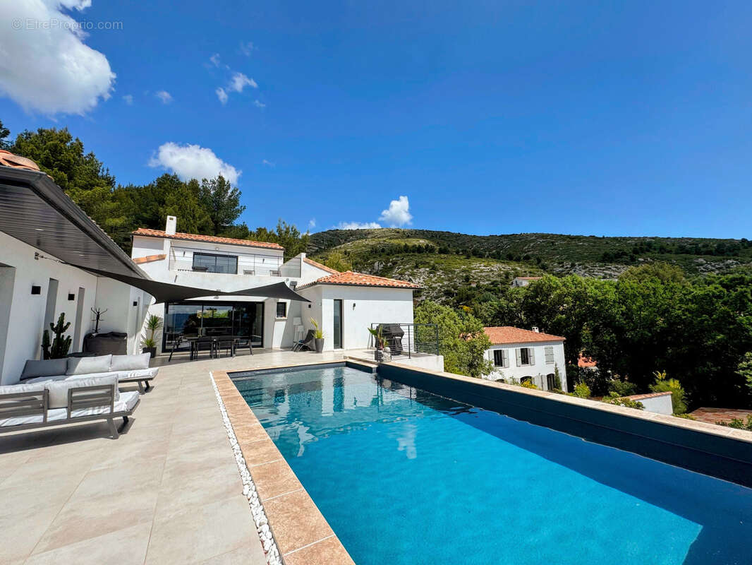 Maison à PUYLOUBIER