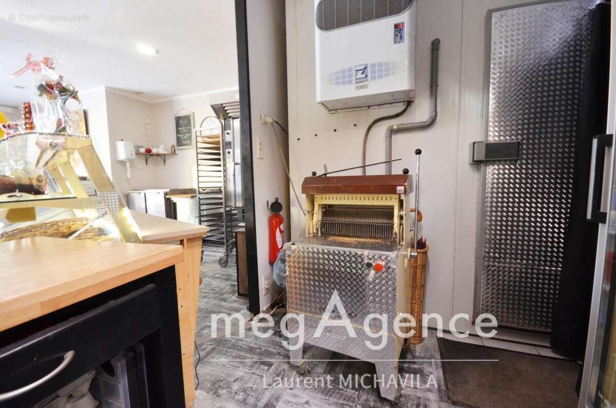 Commerce à PORTIRAGNES