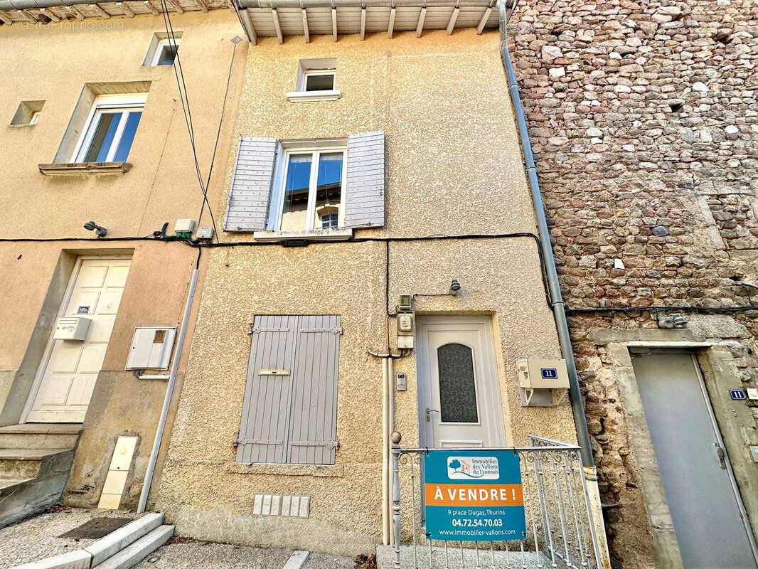 Maison à THURINS