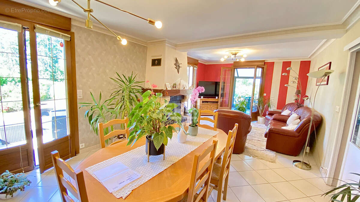 Maison 117m² à laval - photo 4
