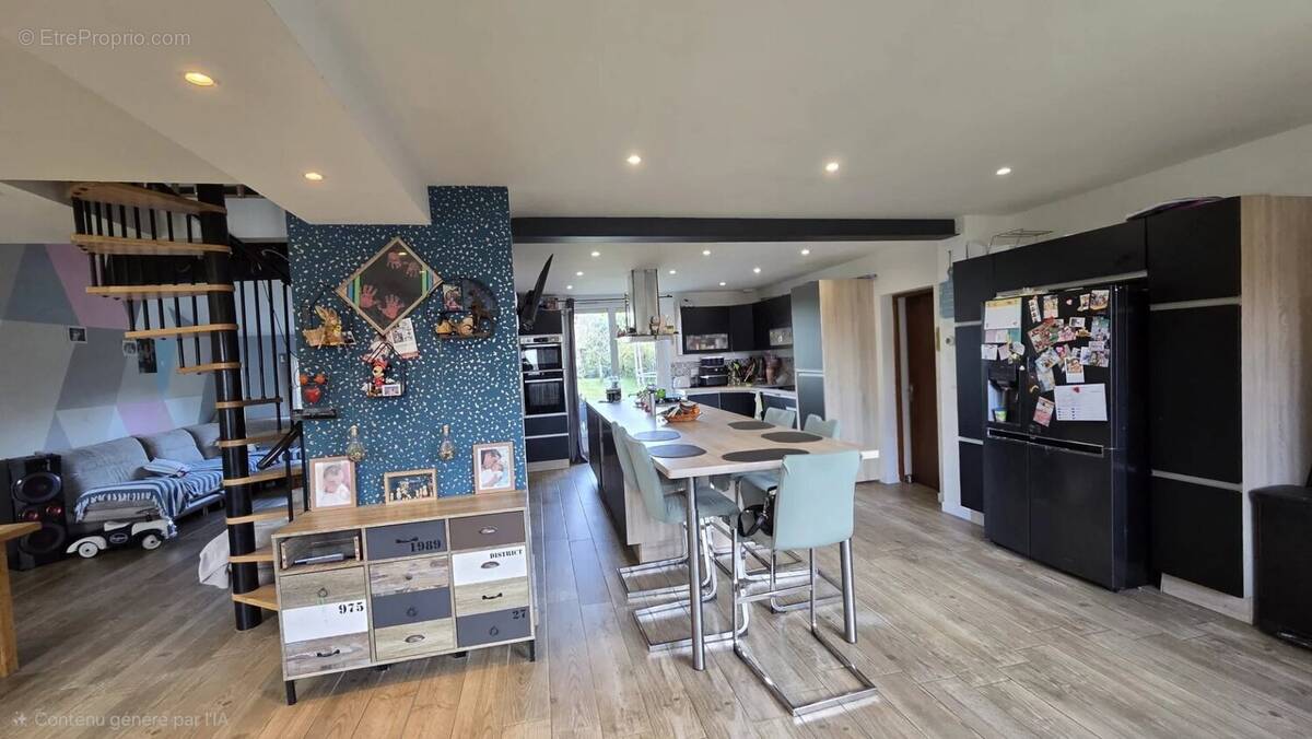 Maison à SAINT-GERMAIN-DU-PLAIN