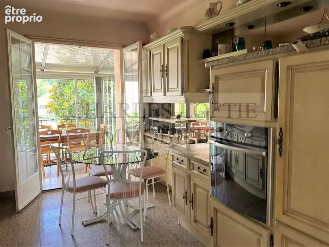 Ensemble immobilier situé à 5 minutes d'un village en Bouriane avec tous commerces - photo 9